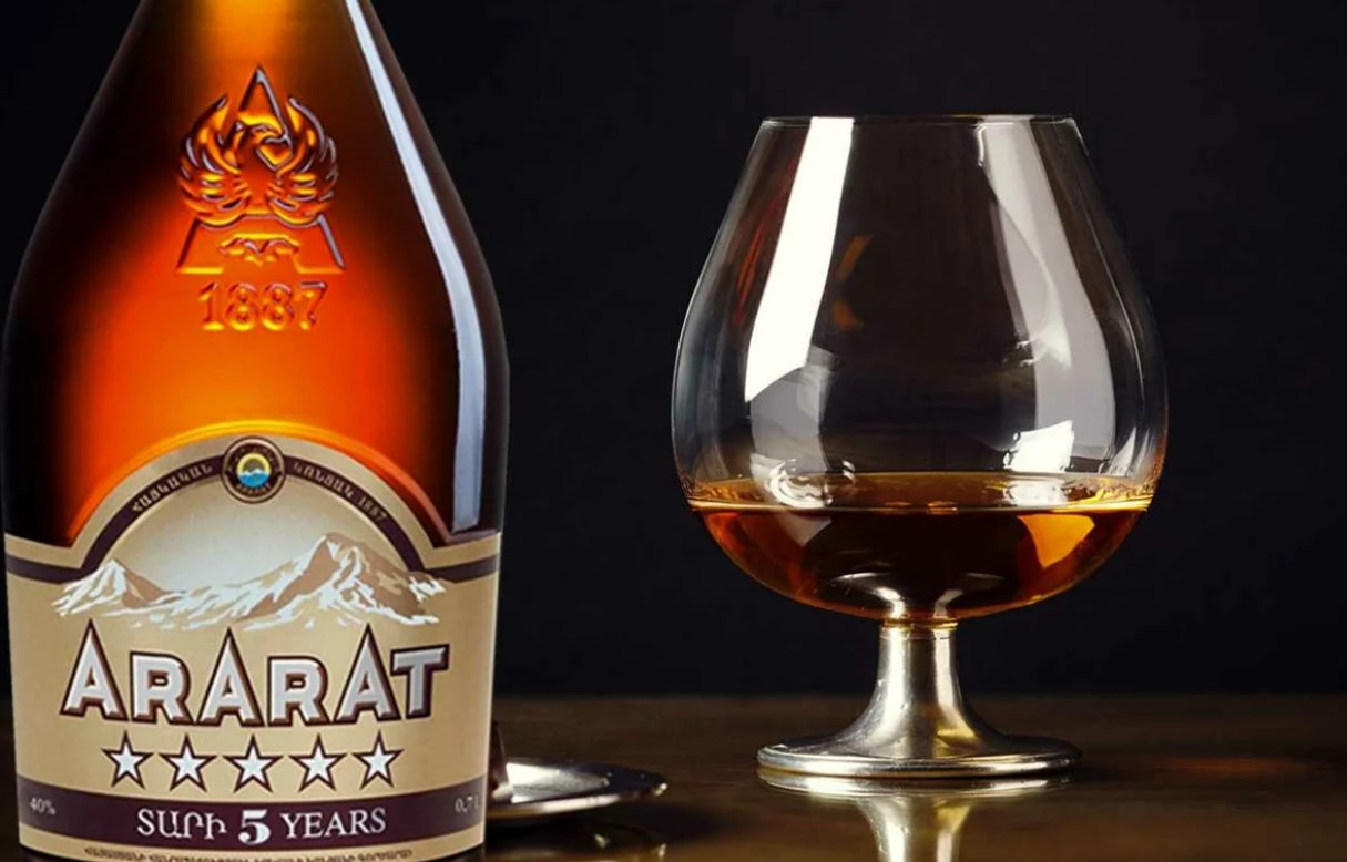 Армянский коньяк Ararat уйдет из России: французский владелец бренда закрывает офис